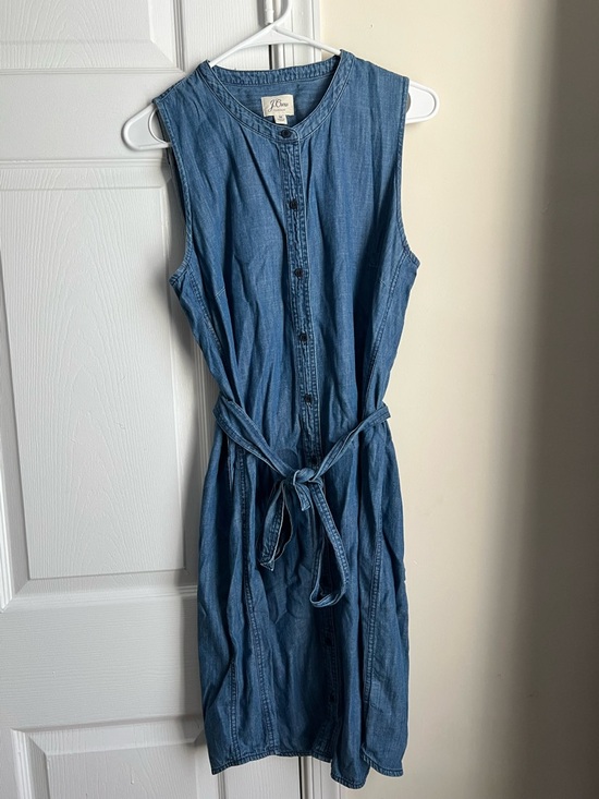 J. Crew Dresses & Skirts - J. Crew Blue Chambray / Denim Button Down Sleeveless Belt Tie Waist Dress Medium